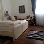 Guest Boutique بيت ضيافة