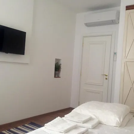 Guest Boutique Varna