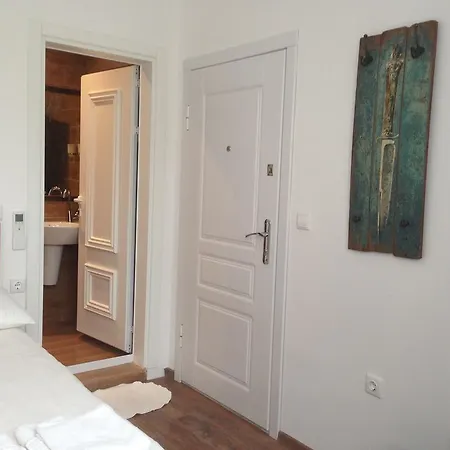 Guest Boutique Гостевой дом 2*